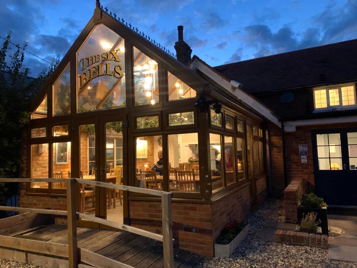 The Six Bells Hotel Beenham Exterior foto